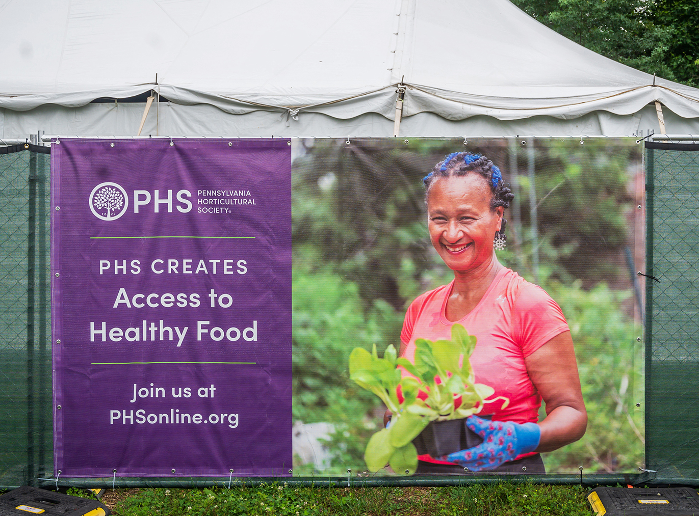 PHS membership signage at the 2021 PHS Philadelphia Flower Show.
