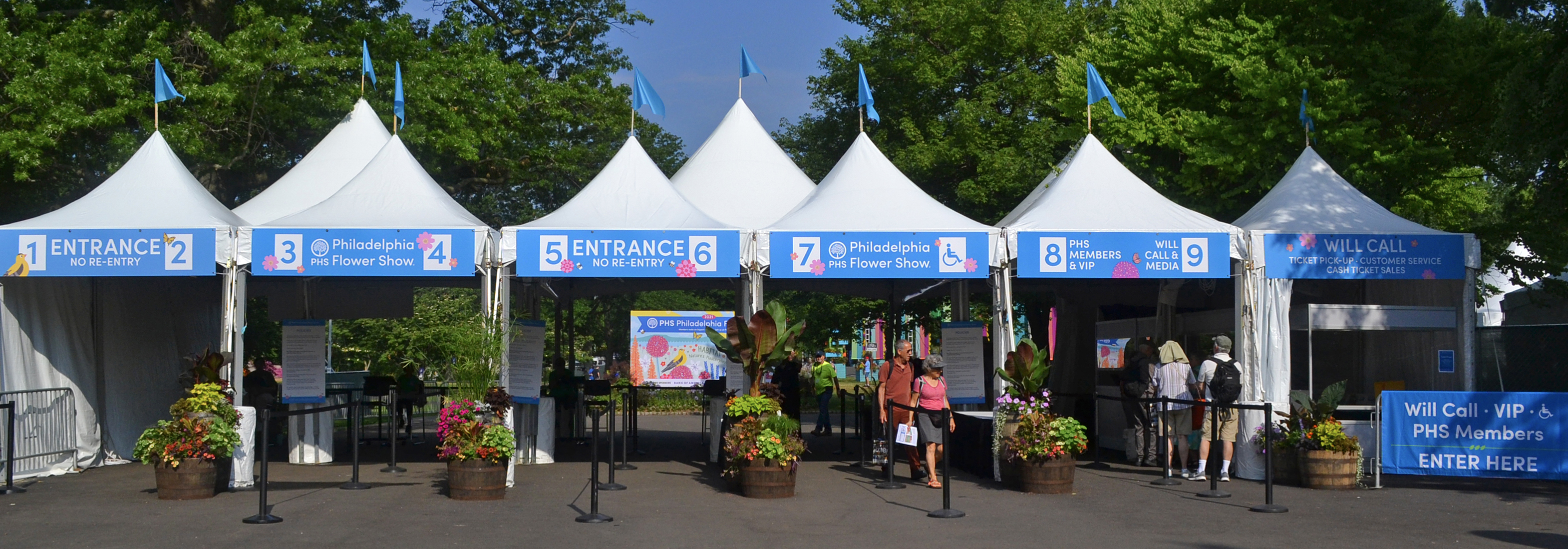 Main gate signage at the entrance to the 2021 Flower Show.